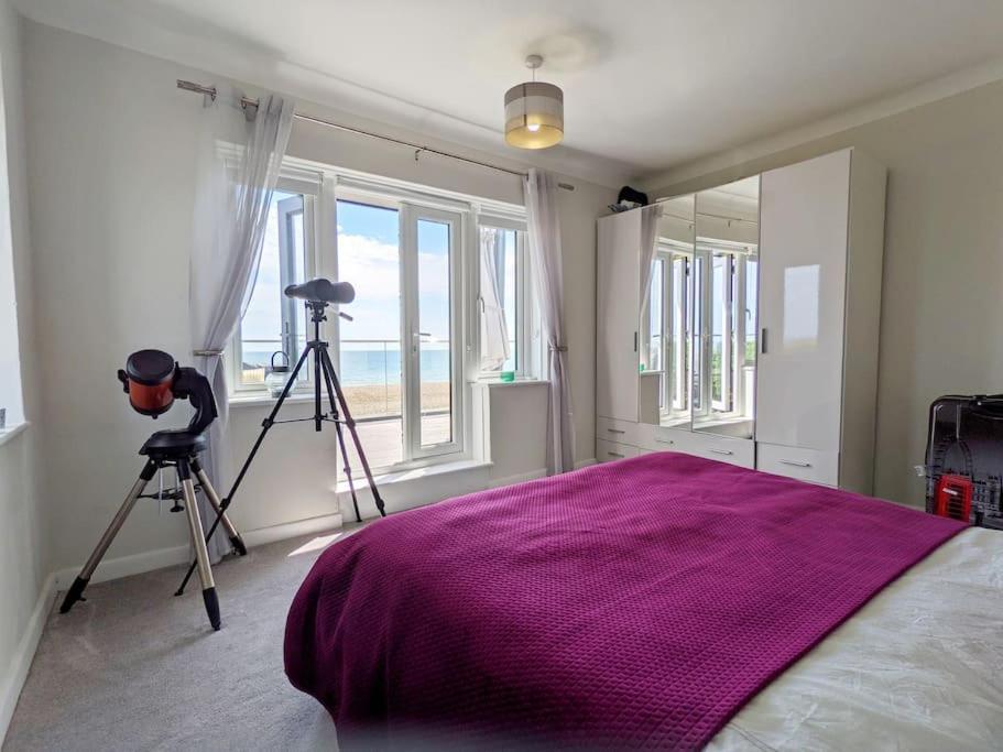 Beach View Middleton-on-Sea Exterior photo